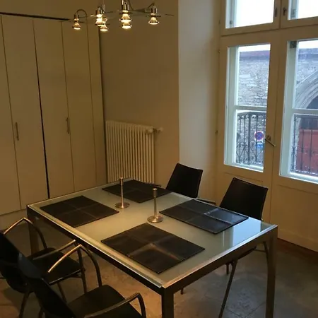 Vene 12a With Balcony Apartment